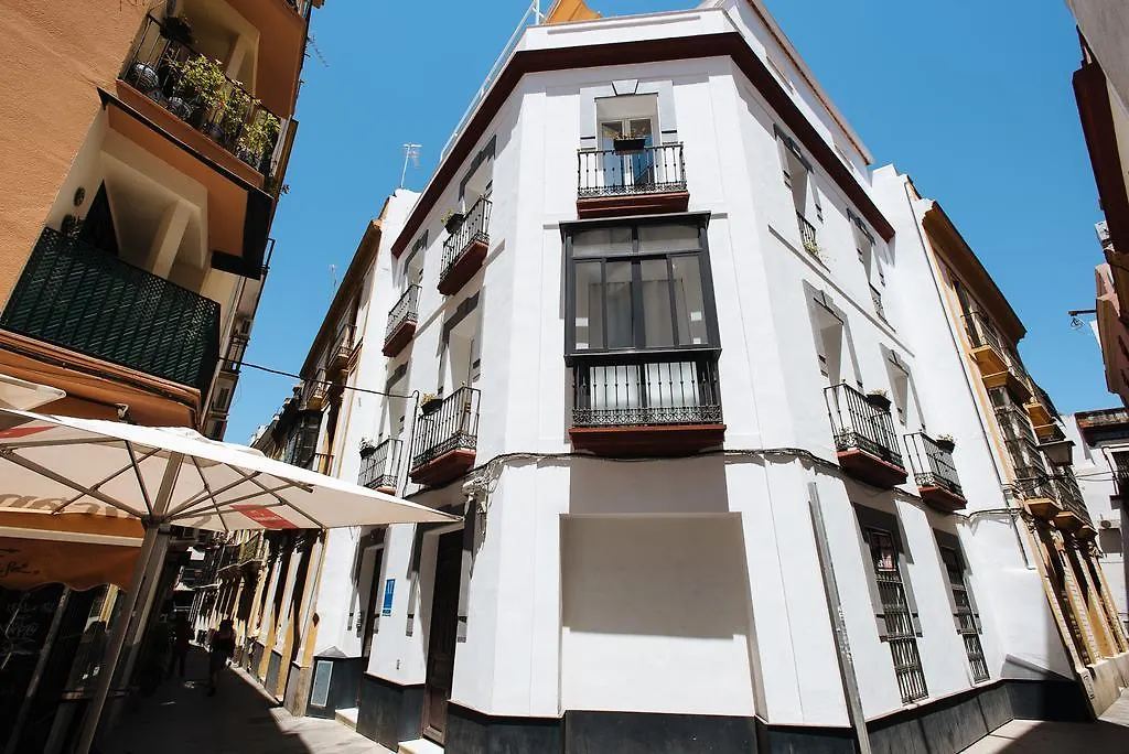 Hostly Acetres 1B-2B Center-Fibre-Conmunal Terrace-Parking Optional Seville Spain