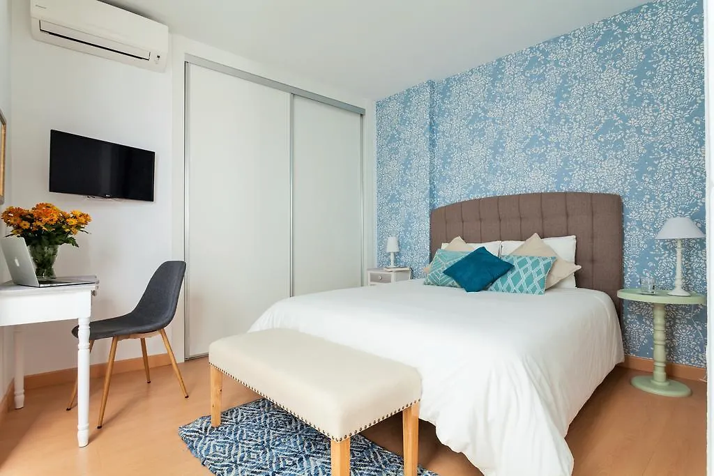 Hostly Acetres 1B-2B Center-Fibre-Conmunal Terrace-Parking Optional Apartment Seville 0*,